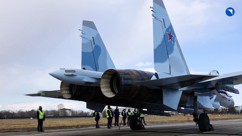 Первая в этом году партия многофункциональных истребителей Су-35С передана Минобороны России