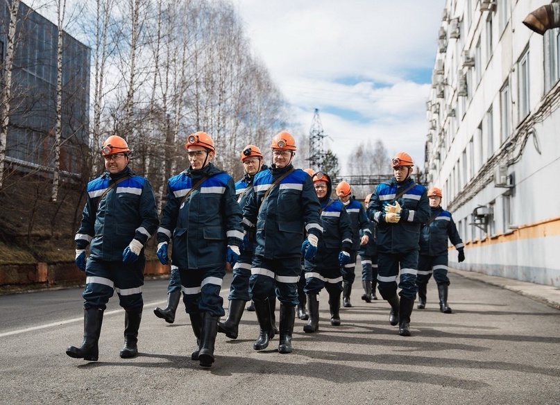 Сегодня мы отмечаем важную дату. В этот день, 3 мая 1984 года, в промышленную эксплуатацию сдана шахта «Есальуская».