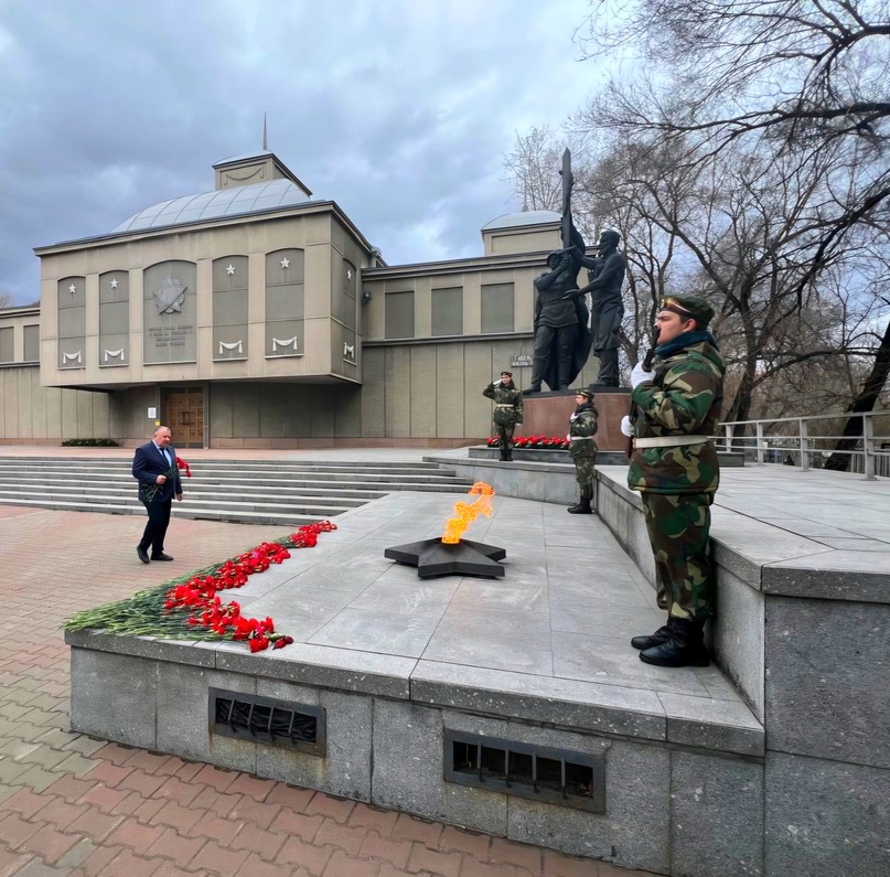 В преддверии празднования Дня Победы в Великой Отечественной войне руководящий состав Енисейского управления Ростехнадзора посетил памятные места и возложил…