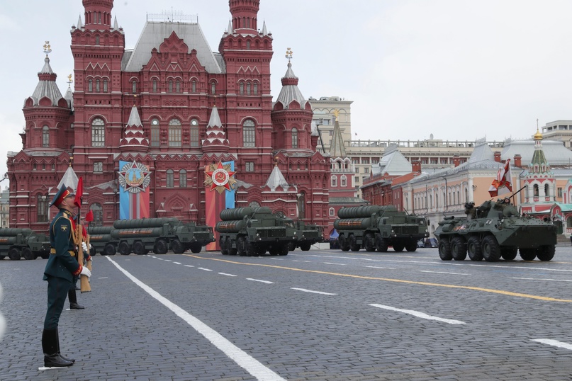 В Москве на Красной площади прошел Парад Победы.