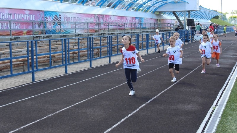 Начинаем неделю спортивно! В честь Дня молодежи на стадионе Чернянки прошел легкоатлетический забег, организованный при поддержке сахарного бизнес-направления…