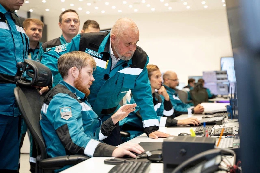 Сергей Цивилев посетил Центр развития инженерно-технической экспертизы СИБУРа в Тобольске