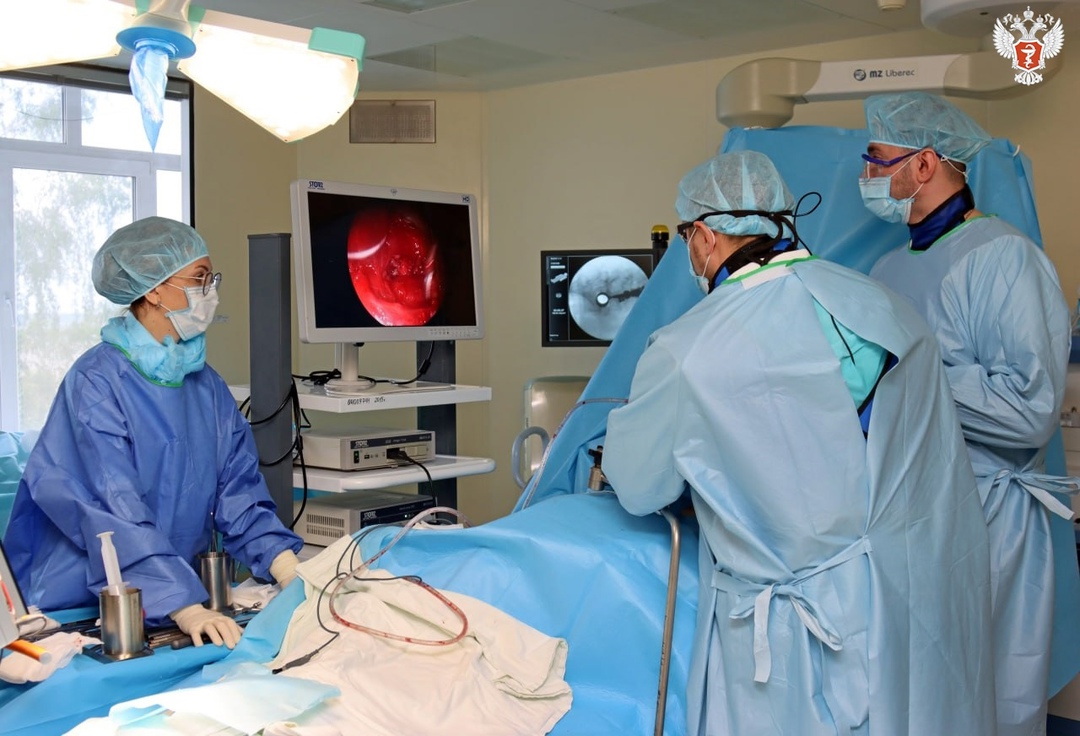 Применение малоинвазивной эндоскопической техники внедряют в практику специалисты НМИЦ травматологии и ортопедии им. Г.А. Илизарова Минздрава России