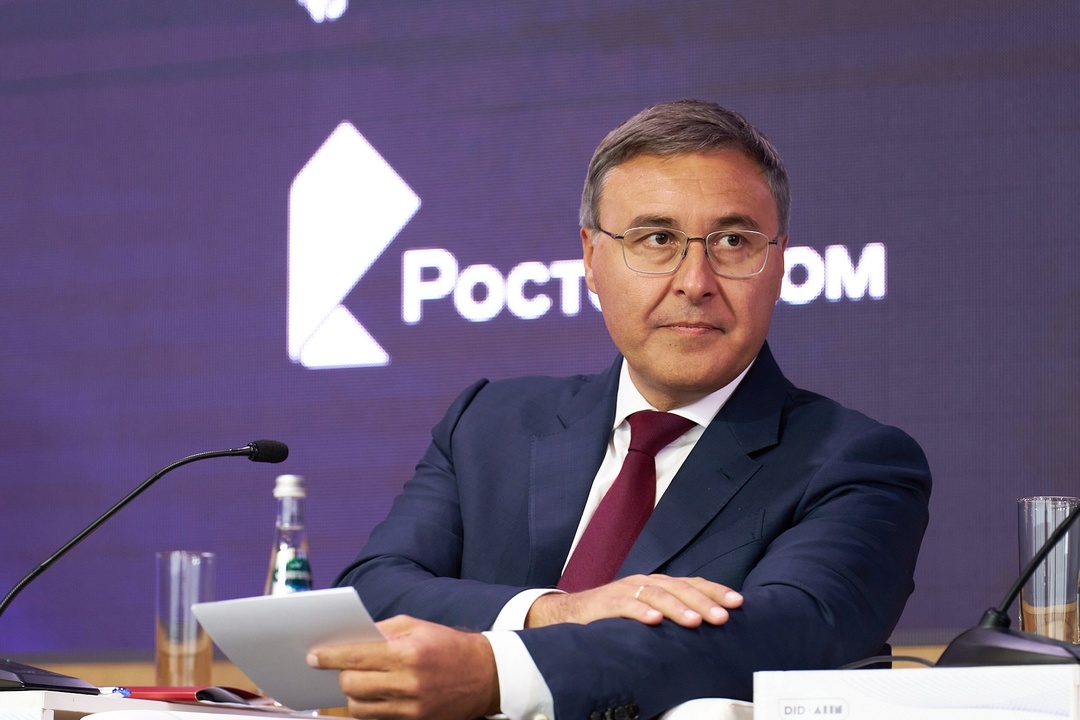 Валерий Фальков рассказал о подходах к подготовке кадров для сферы робототехники на пленарном заседании форума Digital Innopolis Days x AI IN 2024 в Иннополисе…