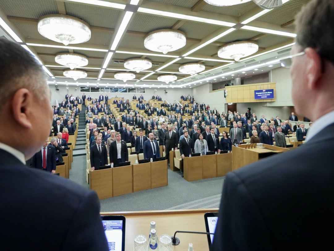 Сегодня в Государственной Думе встречаются с родителями погибших участников специальной военной операции.