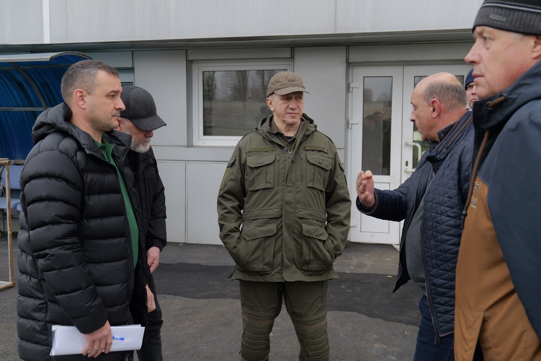 Юрий Трутнев проверил ход восстановительных работ на подшефных Дальнему Востоку территориях ДНР