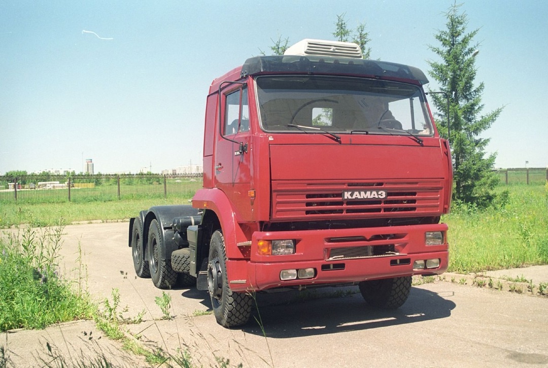 История седельного магистрального тягача КАМАЗ-6460