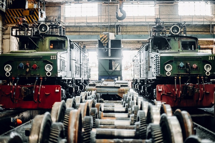 А вы уже поздравили коллег? Сегодня отмечаем 20-летие ООО «Ремпуть» - ключевого игрока в железнодорожном хозяйстве ПАО «ММК»