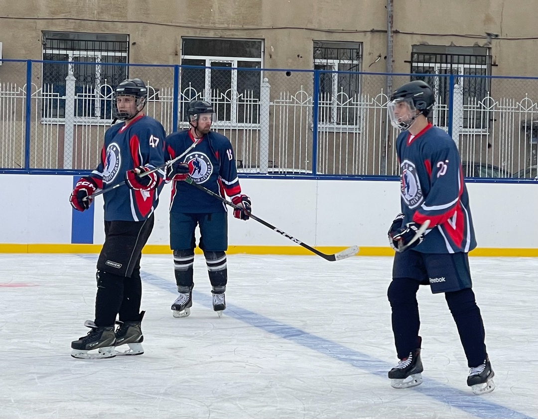 Разгром на льду: Прокатчики выдали шоу в первом матче сезона!
