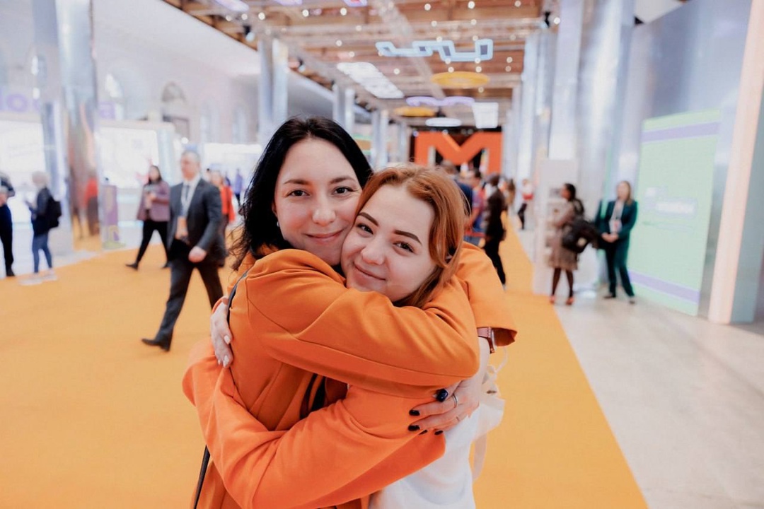 Дмитрий Чернышенко и Григорий Гуров поздравили россиян с Днем добровольца