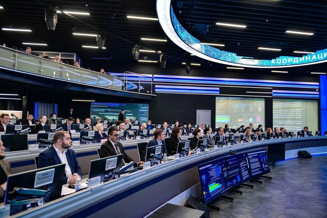 Дмитрий Чернышенко: Около 500 экспертов вовлечены в подготовку стратегии развития образования