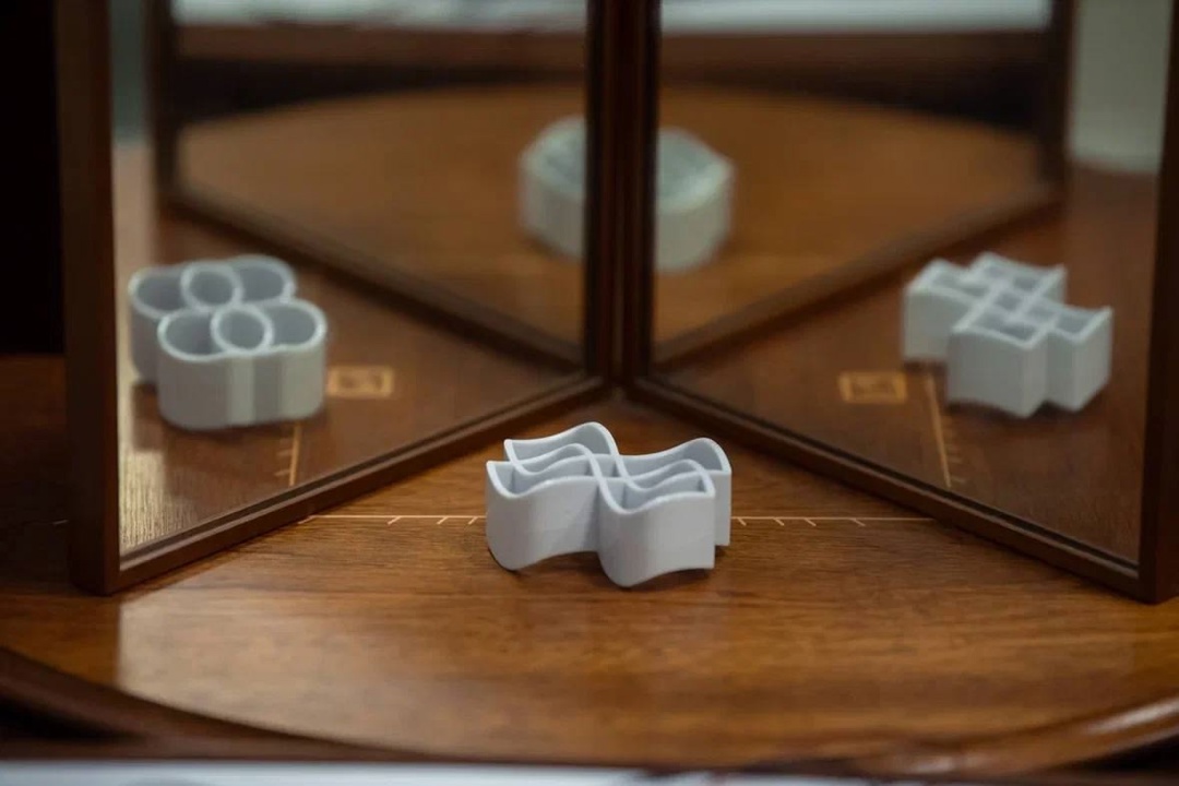 Валерий Фальков ознакомился с наработками лаборатории популяризации и пропаганды математики Математического института им. В.А.Стеклова РАН (МИАН)