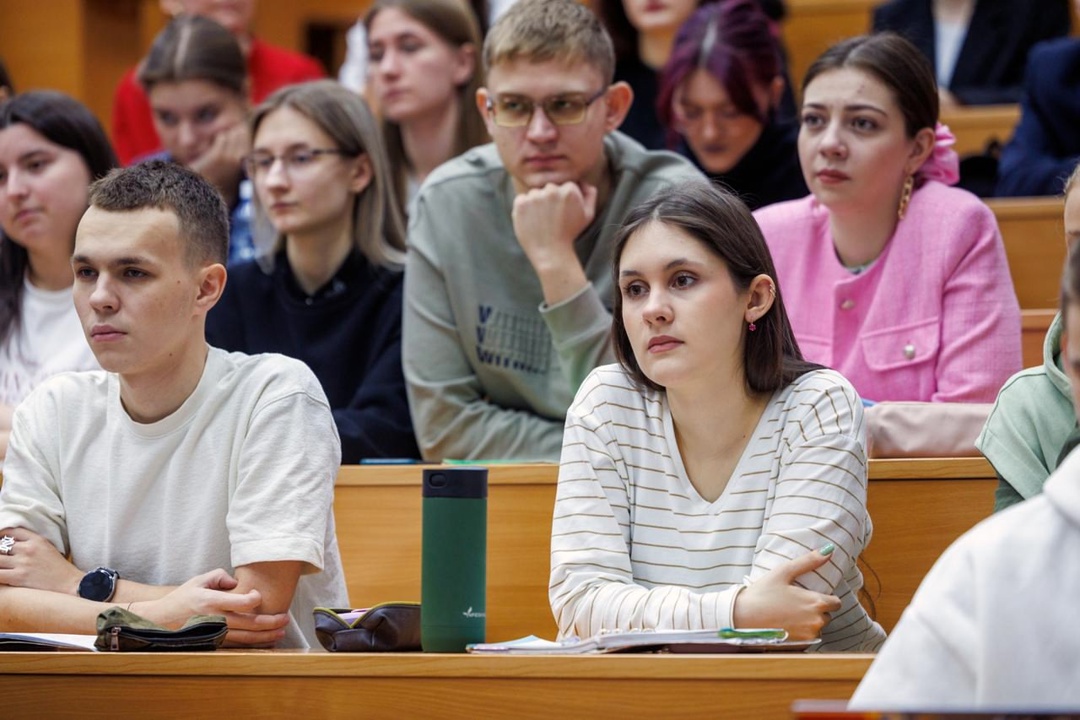 Ирина Окладникова встретилась со студентами Сибирского федерального университета