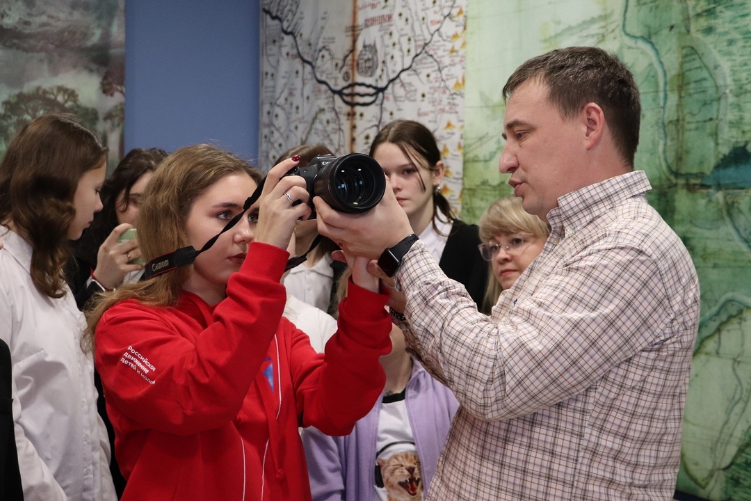 Фишки от профи Калтанские школьники посетили мастер-класс нашего фотографа-видеографа Романа Валяева