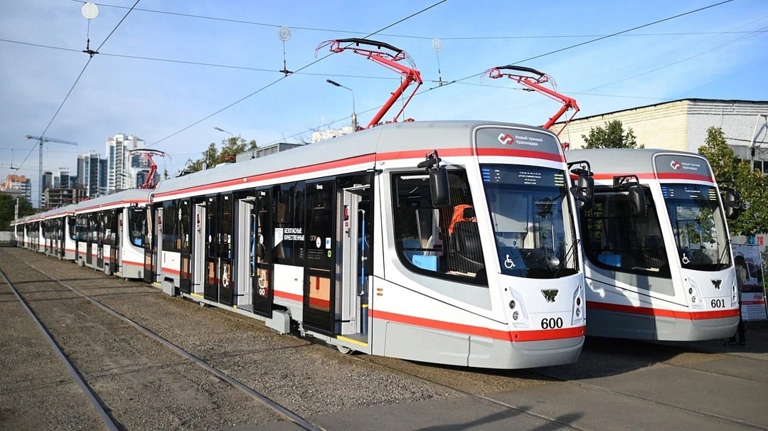 Марат Хуснуллин: Порядка 13,7 тыс. единиц нового общественного транспорта поступило в регионы по нацпроекту «Безопасные качественные дороги»