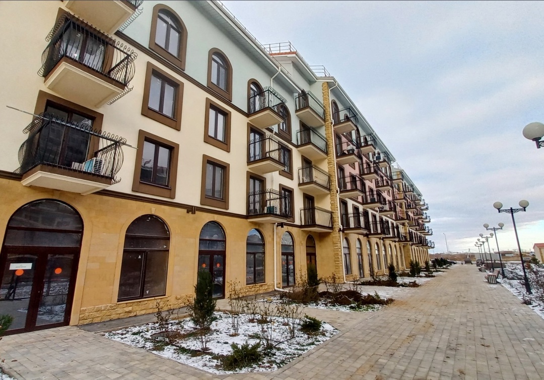 Марат Хуснуллин: Регионы Южного федерального округа расселили порядка 670 тыс. кв. м аварийного жилья с 2019 года