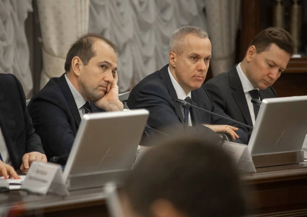 Роман Старовойт провел первое заседание проектного офиса по строительству ВСМ в 2025 году