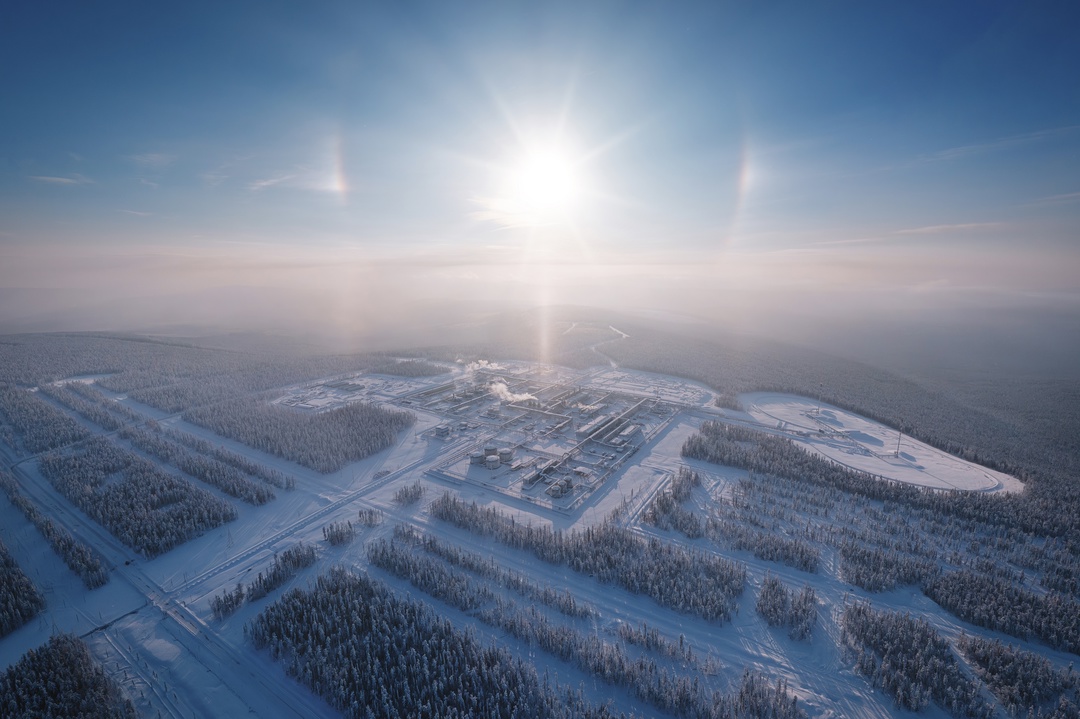 Начинаем неделю с фотографиями морозной сибирской тайги, окружающей Ковыктинское месторождение!