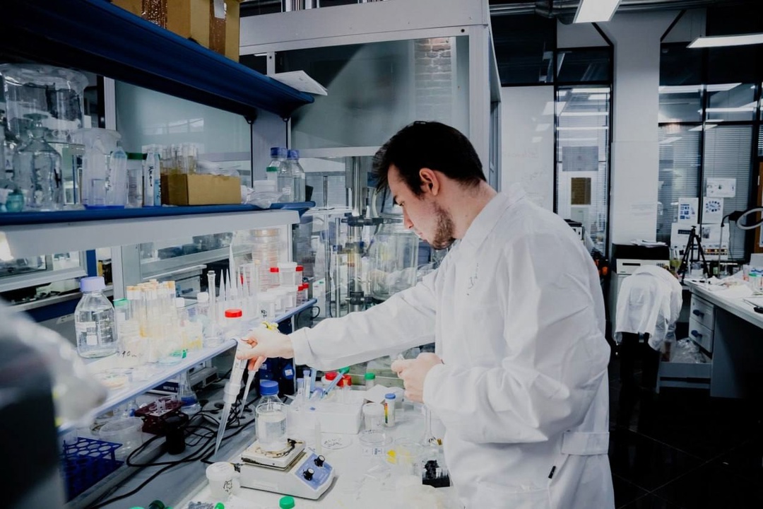 Дмитрий Чернышенко и Валерий Фальков поздравили молодежь страны с Днем аспиранта