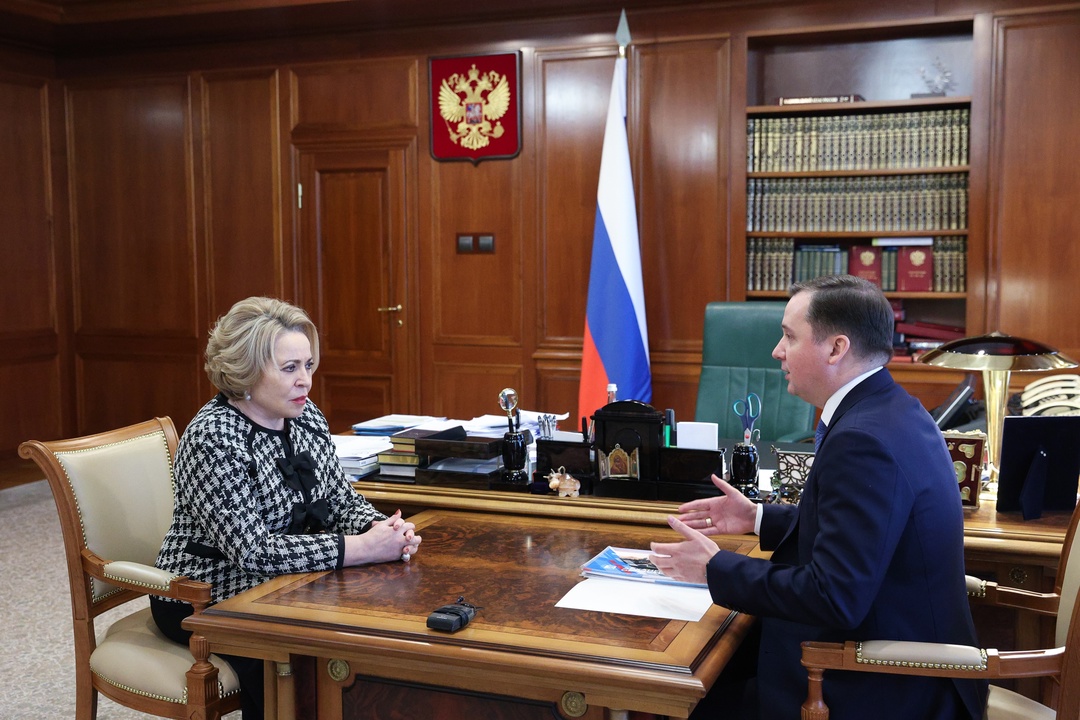 Валентина Матвиенко и губернатор Архангельской области Александр Цыбульский обсудили реализацию Постановления СФ о социально-экономическом развитии региона