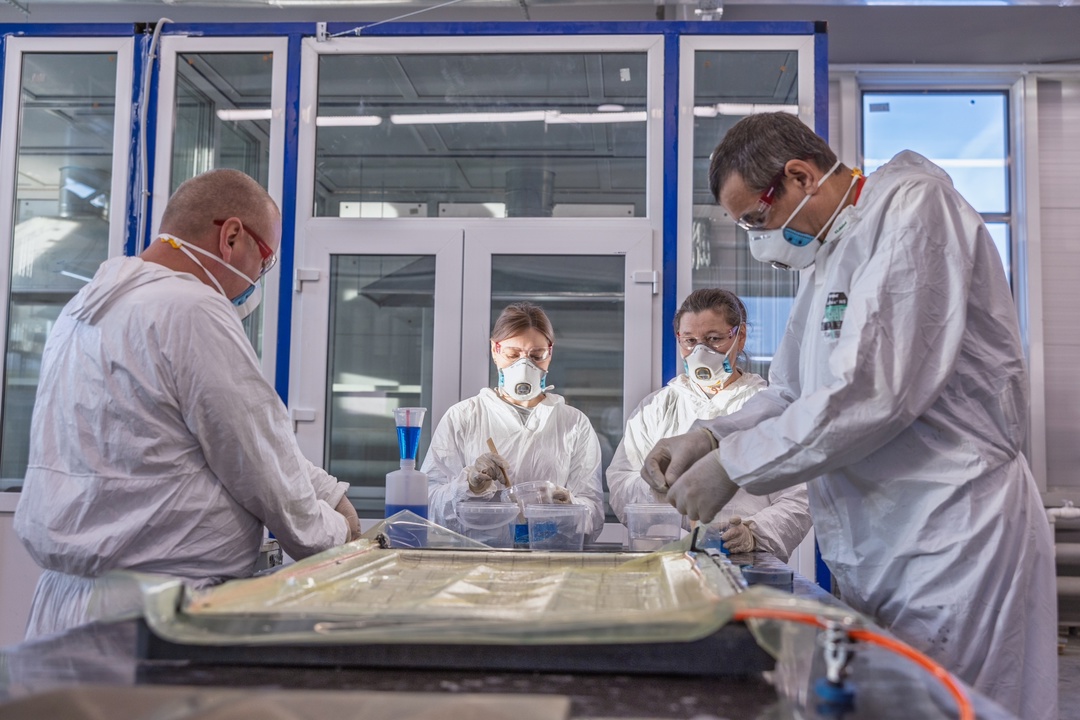 В «Татнефти» собрали гоночную машину изо льна