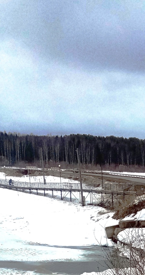 Западно-Уральское управление Ростехнадзора рассмотрело декларацию безопасности гидротехнических сооружений пруда на реке Сеполь в селе Кочево в Пермском крае.