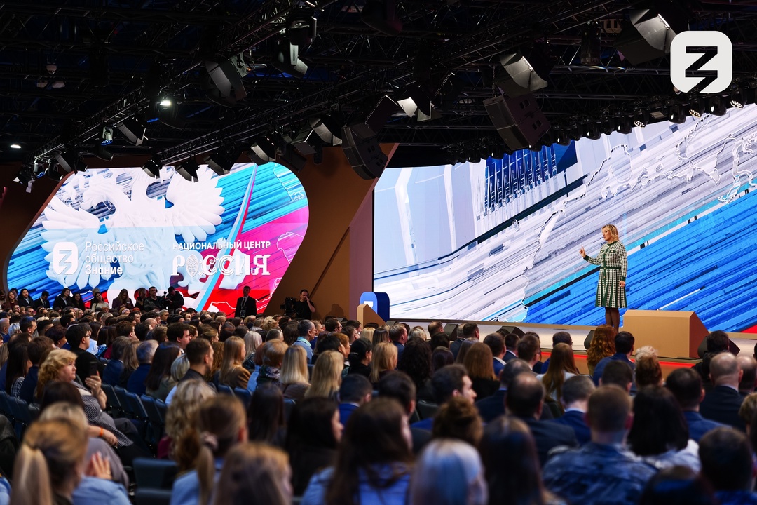 День государственного служащего Сегодня в России отмечают День государственного служащего.