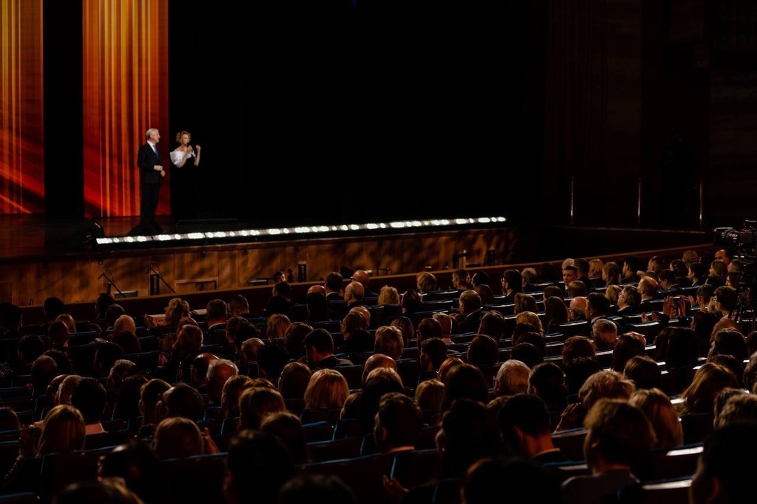 Дмитрий Чернышенко поздравил коллектив МГУ имени М.В.Ломоносова с 270-летием со дня основания университета