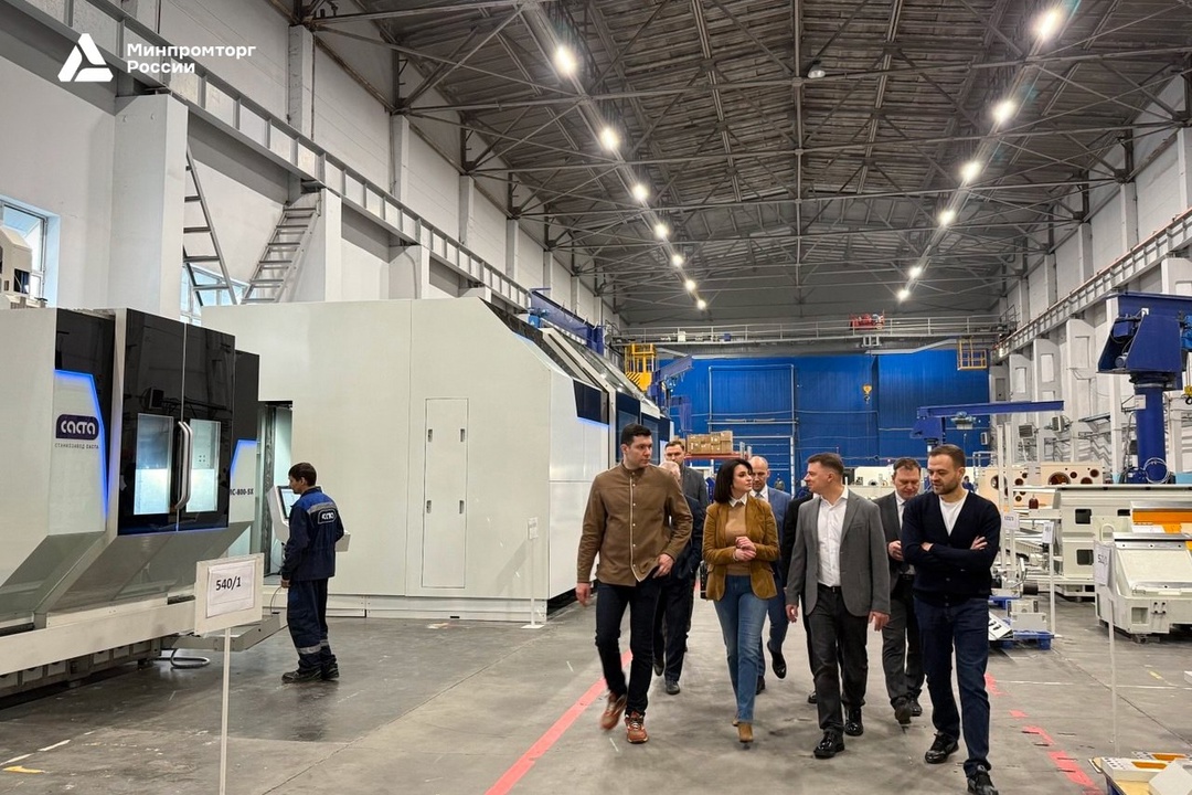 ️ Антон Алиханов посетил станкостроительный завод «Саста» в Рязанской области