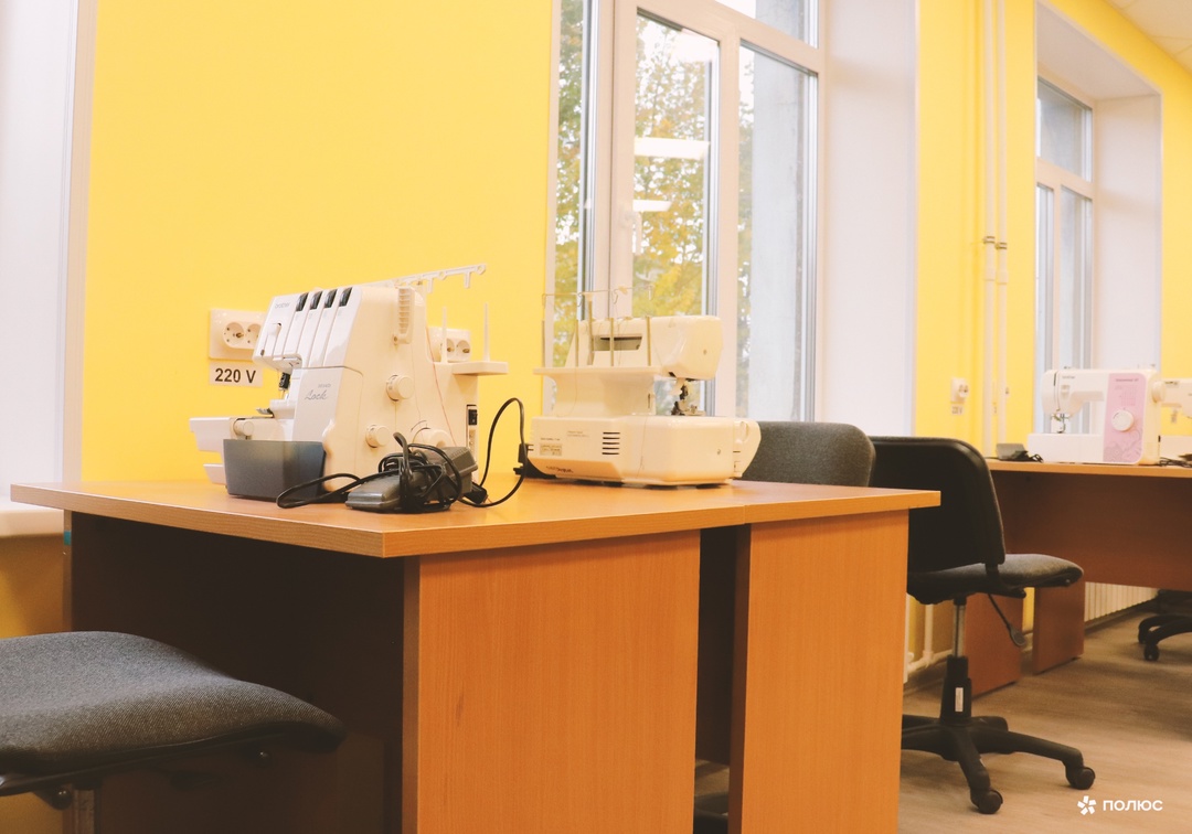 Работа над обновлением школы в Усть-Омчуге (Тенькинский район Магаданской области) продолжается