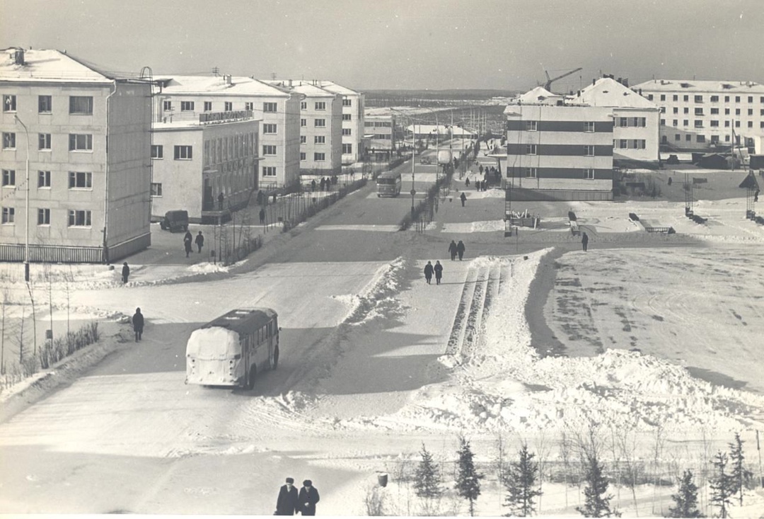 Сегодня исполняется 60 лет Мирнинскому району Республики Саха (Якутия), который своим рождением обязан открытию советскими геологами богатейших месторождений…