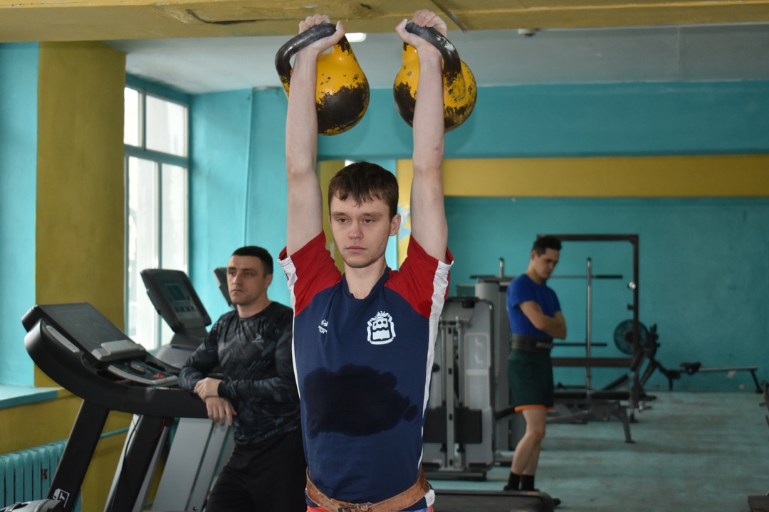 Гиревики компании "Газпром переработка Благовещенск" уверенно победили в общекомандном зачете в рамках Спартакиады трудовых коллективов города Свободного