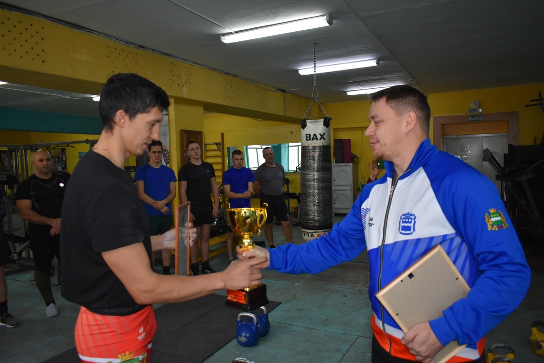 Гиревики компании "Газпром переработка Благовещенск" уверенно победили в общекомандном зачете в рамках Спартакиады трудовых коллективов города Свободного