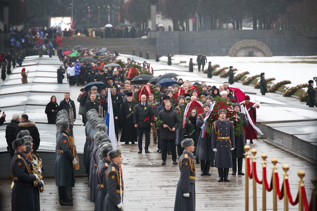 Председатель Совета Федерации, представитель от органа исполнительной власти Санкт-Петербурга Валентина Матвиенко приняла участие в мероприятиях, посвящённых…