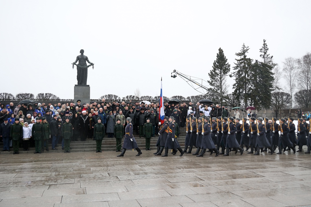 Председатель Совета Федерации, представитель от органа исполнительной власти Санкт-Петербурга Валентина Матвиенко приняла участие в мероприятиях, посвящённых…