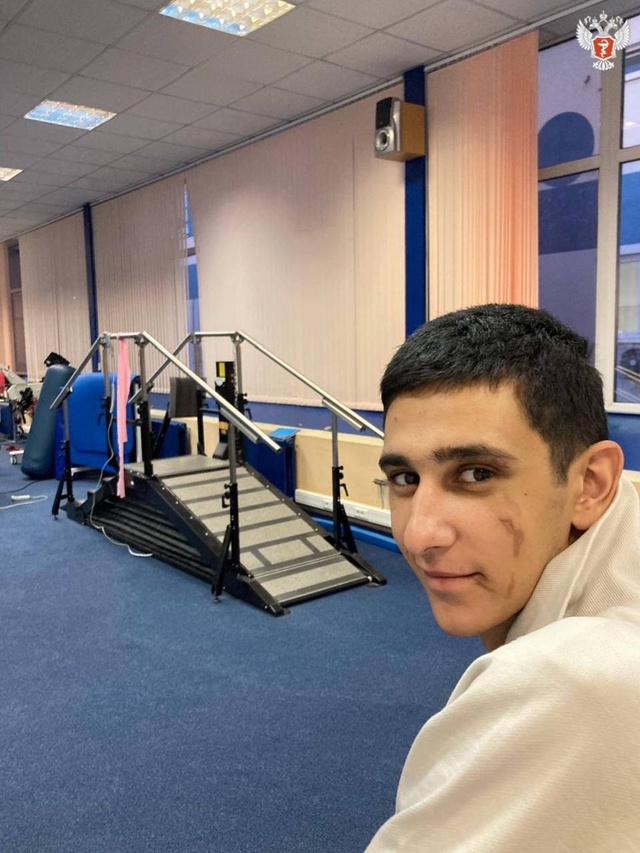 Специалисты НМИЦ ЛРЦ Минздрава России помогли пациенту с тяжелой черепно-мозговой травмой полностью восстановиться