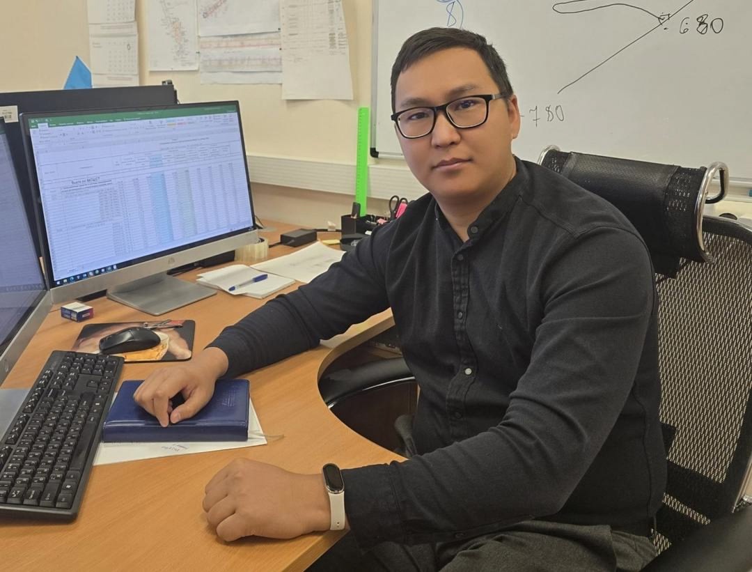 В 2024 году по программе «Местные кадры – в промышленность» на предприятиях Группы АЛРОСА, включая «Алмазы Анабара», нашли работу шесть тысяч человек.