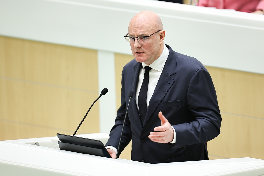 Дмитрий Чернышенко принял участие в правительственном часе в Совете Федерации Федерального Собрания Российской Федерации