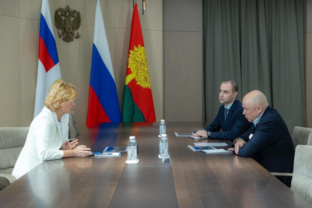 Оксана Лут встретилась с главой Липецкой области Игорем Артамоновым.