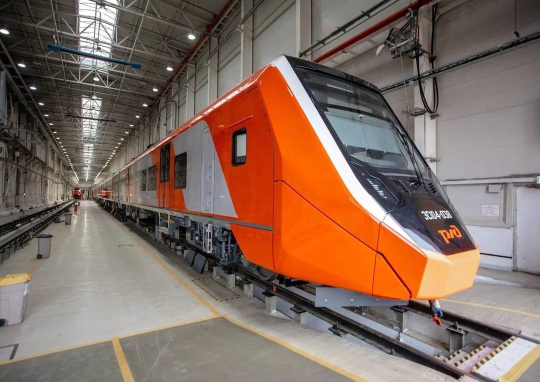 Роман Старовойт посетил Свердловскую область