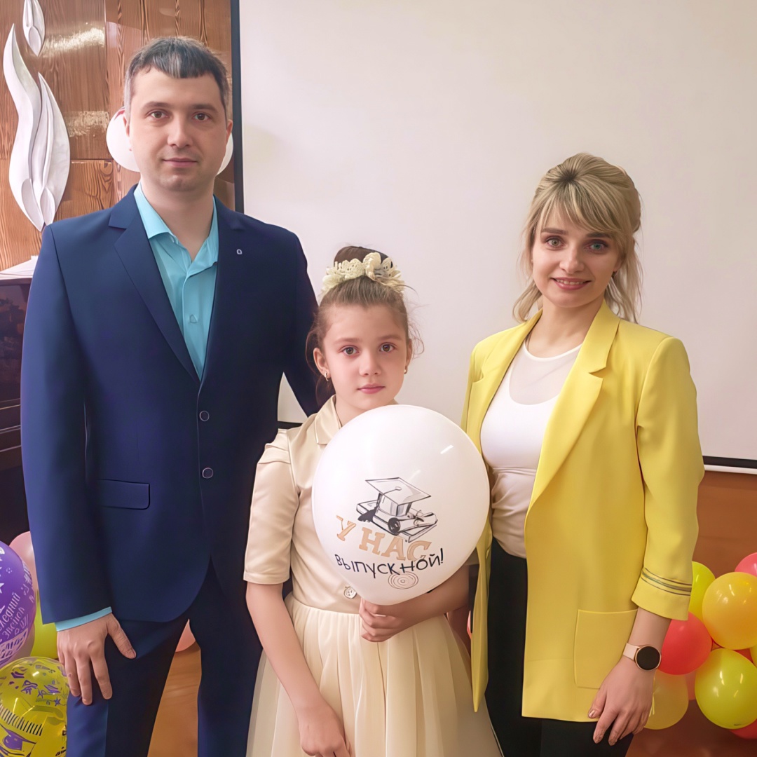 Для большого производства появление в трудовом коллективе представителей нескольких поколений одной семьи — привычное дело