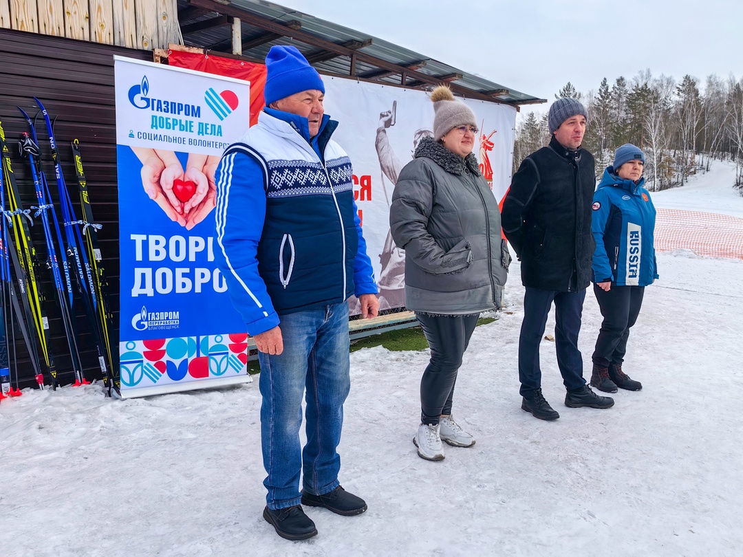 Юные лыжники из сборной команды города Свободного получили подарки от амурских газовиков. Троих наиболее талантливых спортсменов для обновления экипировки…