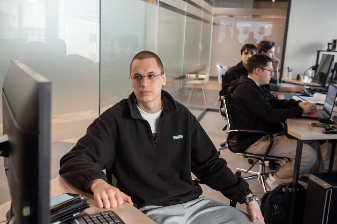 Глава Минобрнауки Валерий Фальков ознакомился с работой 6 институтов Сибирского федерального университета в Красноярске