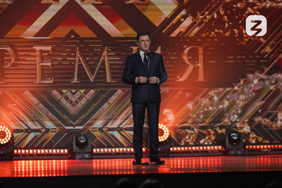 Александр Новак наградил лауреатов просветительской премии «Знание