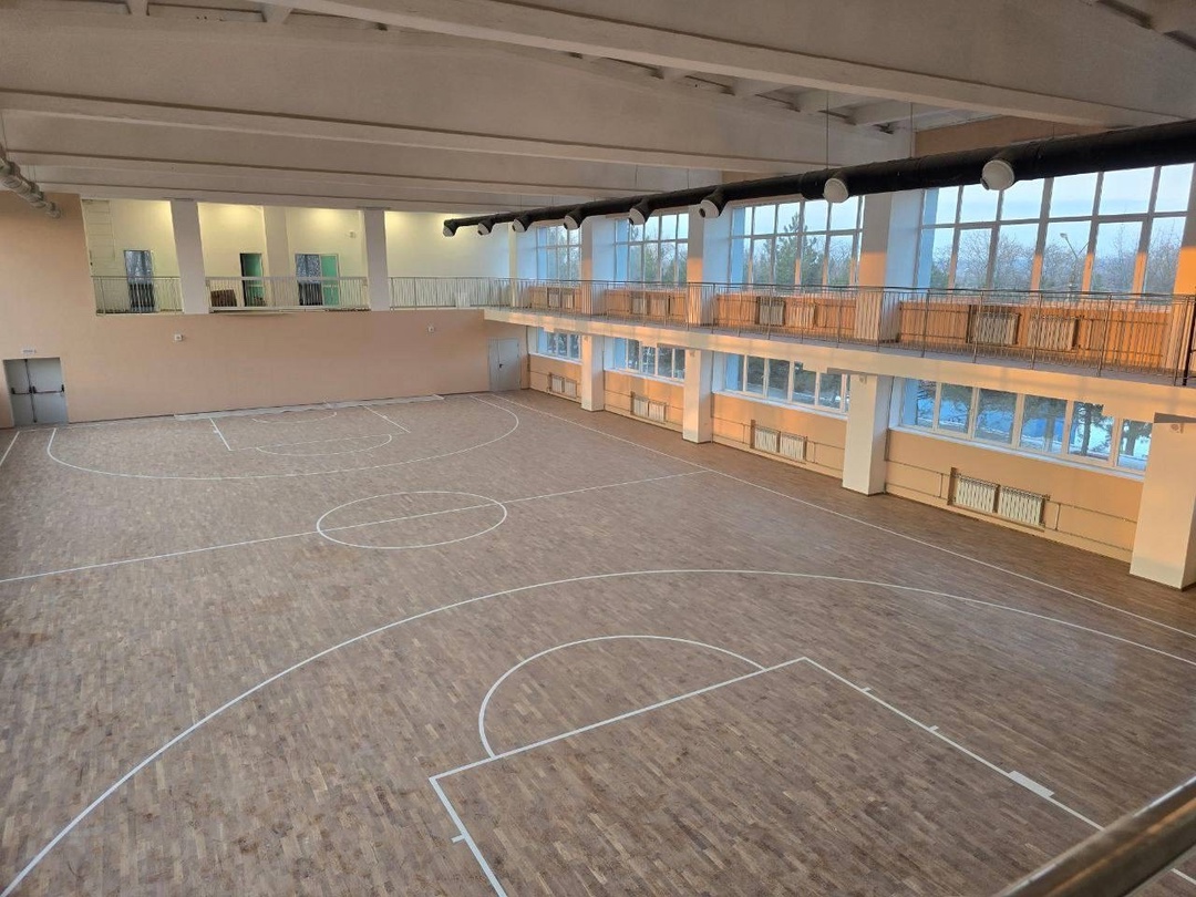 В ходе рабочей поездки в Донецкую Народную Республику замминистра строительства и ЖКХ РФ Валерий Леонов осмотрел восстанавливаемые социально-значимые объекты