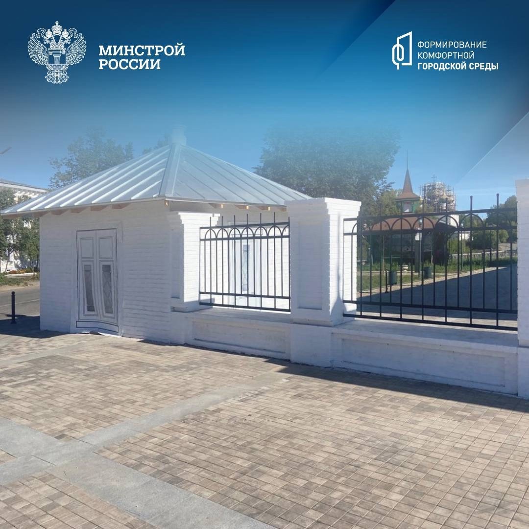 В городе Устюжне Вологодской области завершились работы по реализации проекта «Реновация Торговой площади (второй этап)