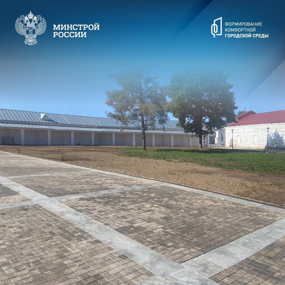 В городе Устюжне Вологодской области завершились работы по реализации проекта «Реновация Торговой площади (второй этап)