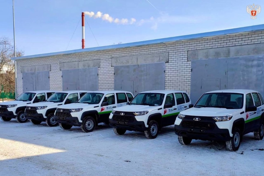 В медицинские учреждения Владимирской области поступили 24 отечественных автомобиля