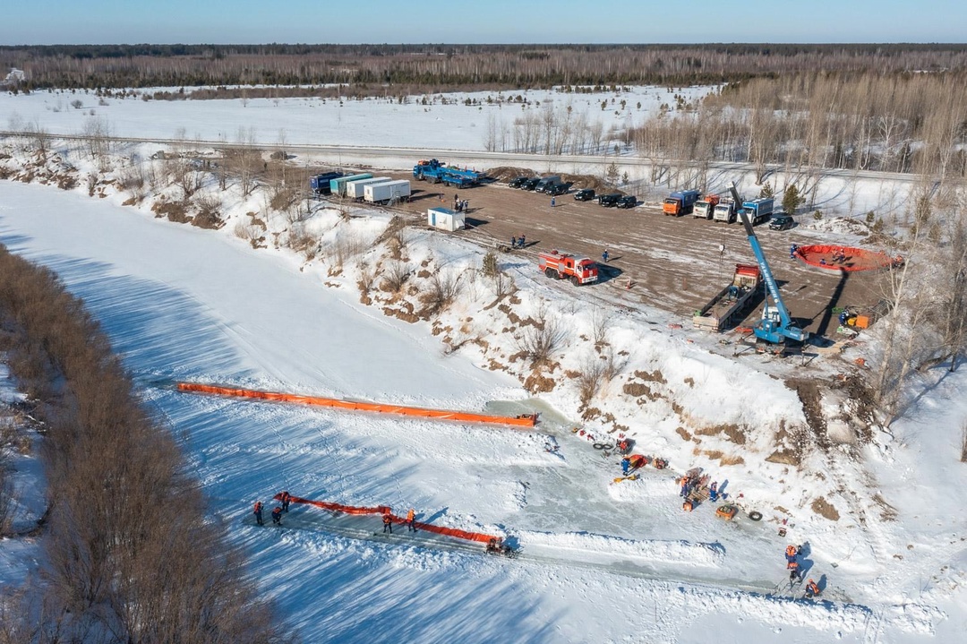 Сотрудники «Транснефть – Сибирь» провели тренировку на подводном переходе МН Усть-Балык – Курган – Уфа – Альметьевск через р. Пышму