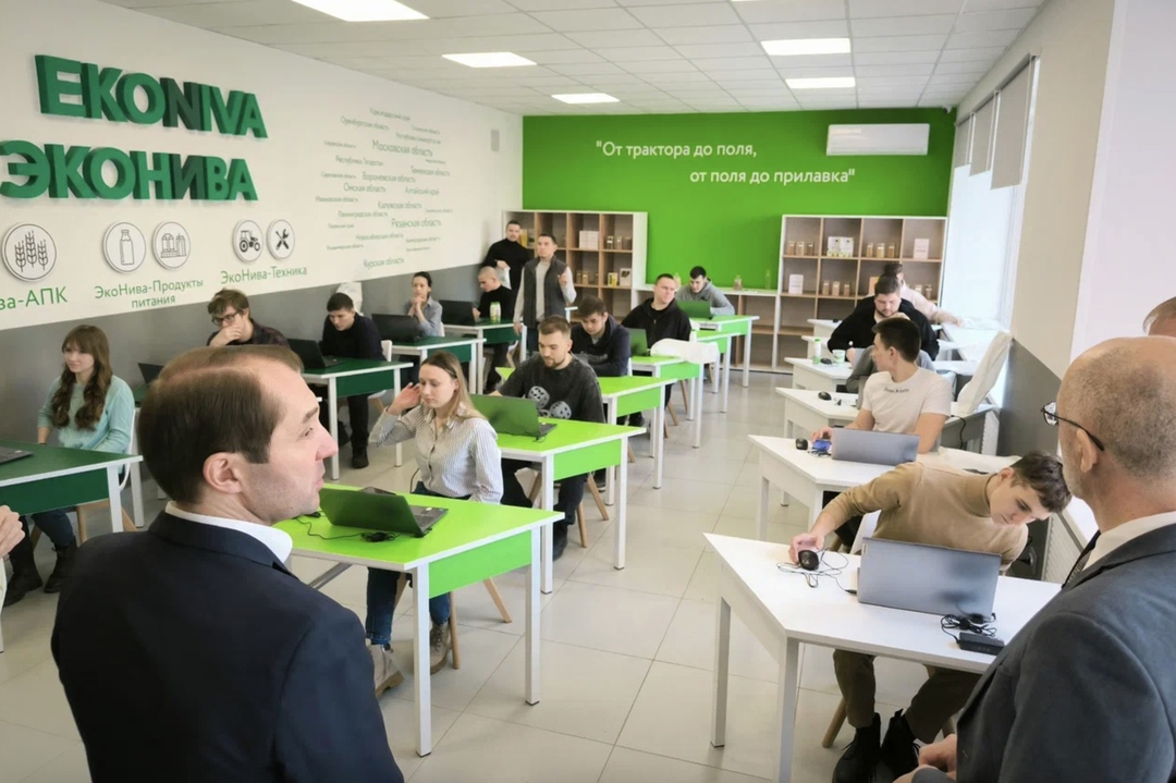 Крупнейший молочный холдинг России ГК «ЭкоНива» открыл специализированную аудиторию в Рязанском государственном агротехнологическом университете (РГАТУ) имени…